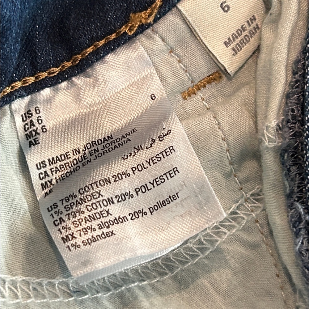 NWT Bermuda Cuffed Shorts Curvy Fit Stretch Denim Mid-rise Style & Co Size 6 - Picture 5 of 10